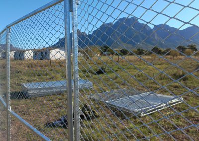 Mobi-kraal expanded mesh