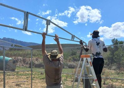 Inserting-roof-truss